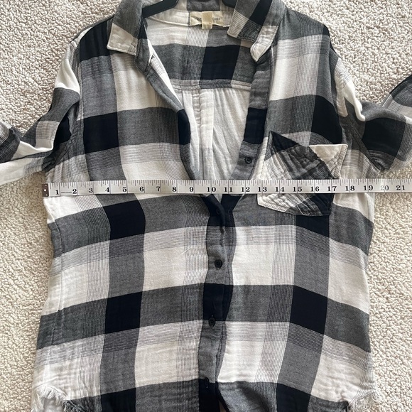 Antropology Cloth & Stone Black and White Plaid Button Down cotton Shirt - Picture 5 of 8